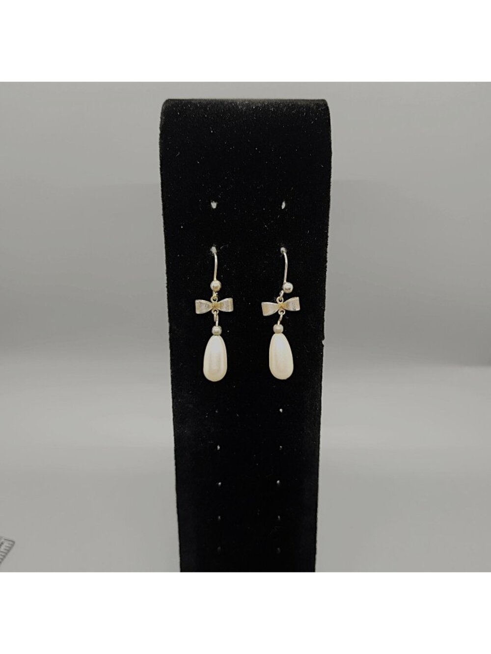 Elegant Dangle Drop Earrings Faux Pearl Teardrop Bow Accent Fishhook 3.5cm